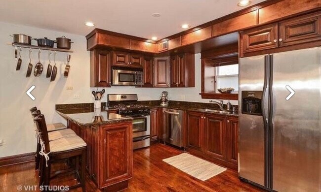 Foto del edificio - 1624 N Wood St