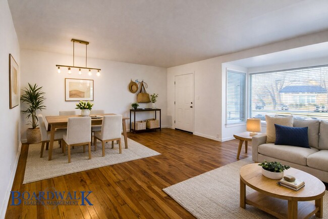 Building Photo - Spacious 4-Bed Home with Basement & Covered Patio