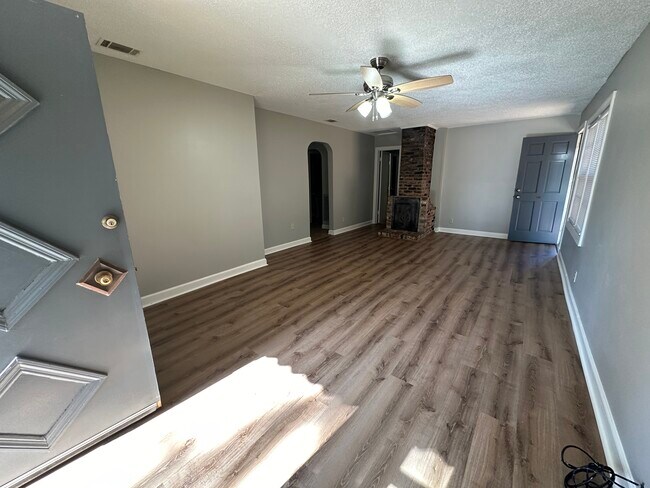 Living Room - 1303 9th Ave