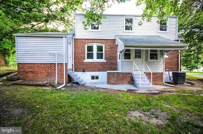 Building Photo - 4800 Avondale Rd
