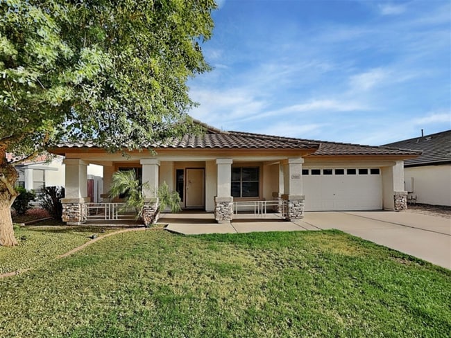 Building Photo - 9665 E Olla Ave