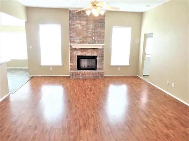 Building Photo - 916 Cedar Ridge Dr
