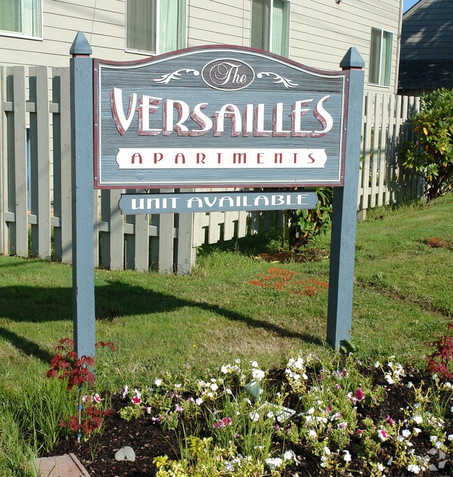 The Versailles Apartments Rentals Salem, OR
