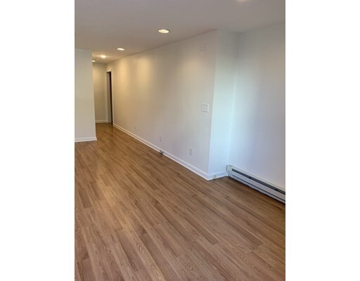 Foto del edificio - 231 Main St