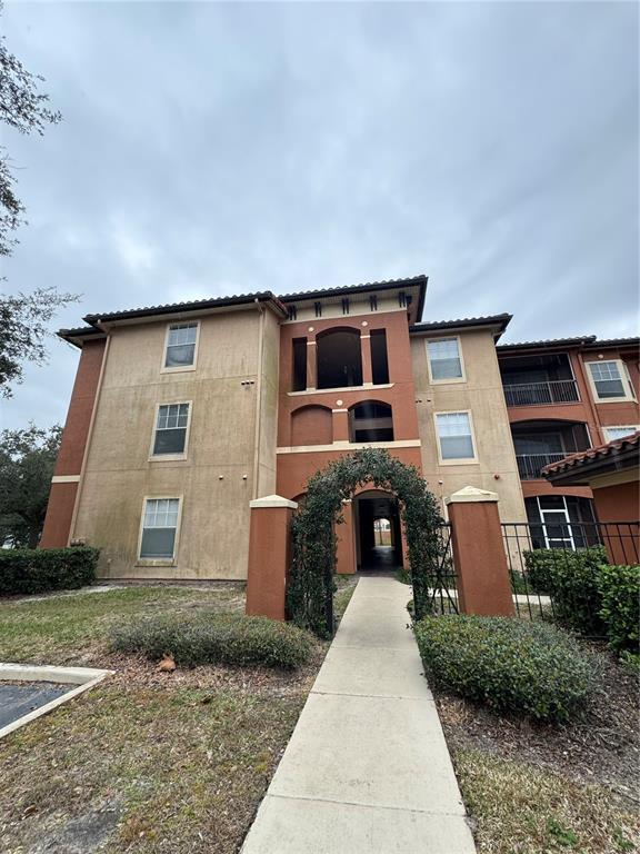 5560 Metrowest Blvd Unit 103, Orlando, FL 32811 Condo for Rent in Orlando, FL