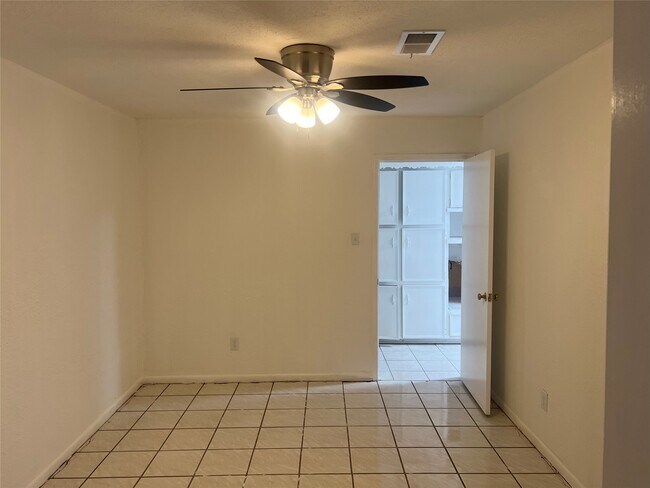 Building Photo - 14506 Waterville Way