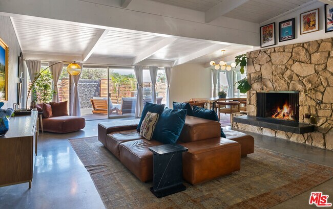 Building Photo - 7211 Chelan Way