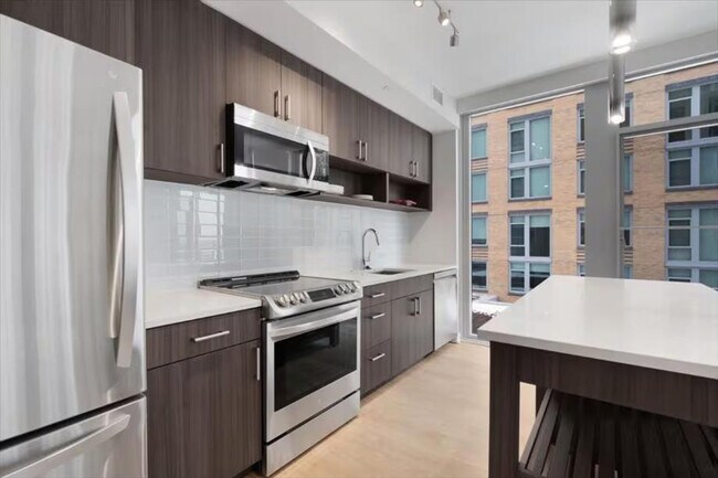 Foto del edificio - 400 Army Navy Dr