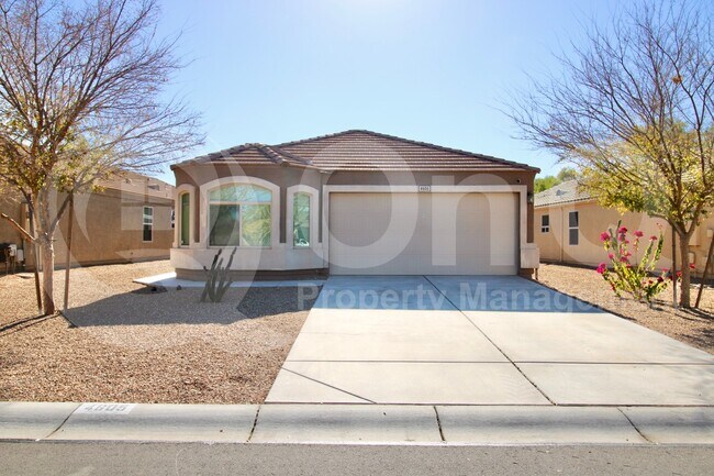 Foto del edificio - 4605 E Tiger Eye Rd