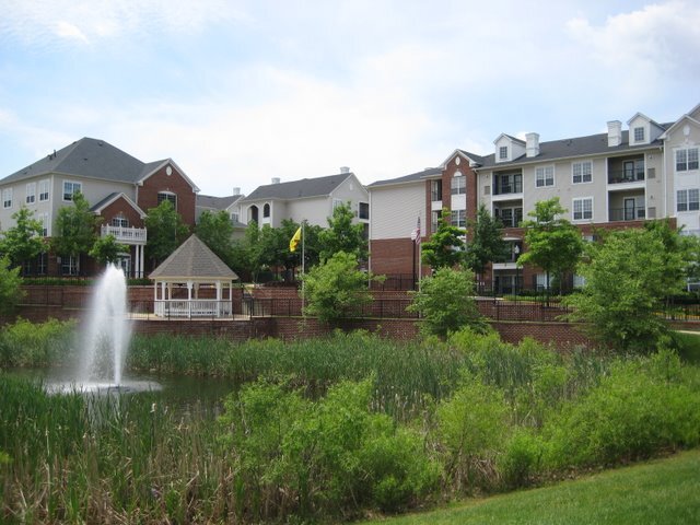 Building Photo - 4854 Eisenhower Ave