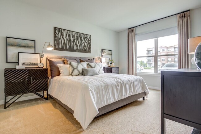 Interior Photo - Watermark at The Grove