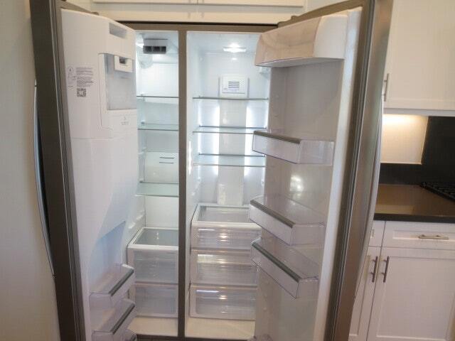 Building Photo - 4382 Pacifica Way