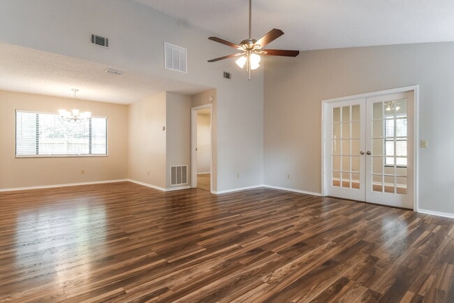 Building Photo - 1476 Apple Oak Ct