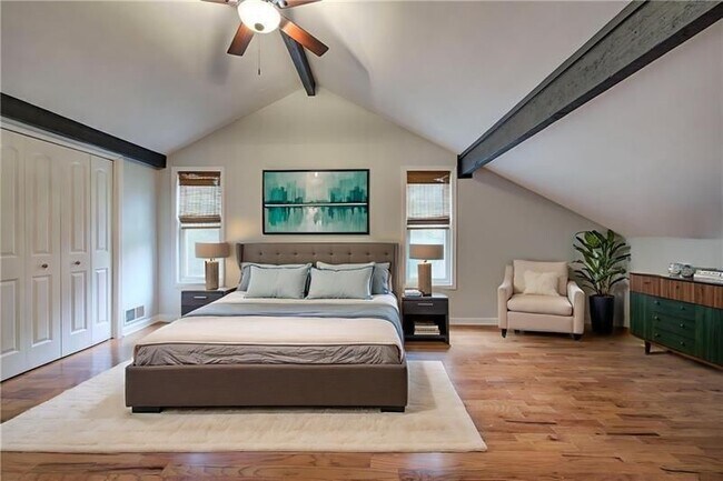 Foto del edificio - 5217 Highland Trail