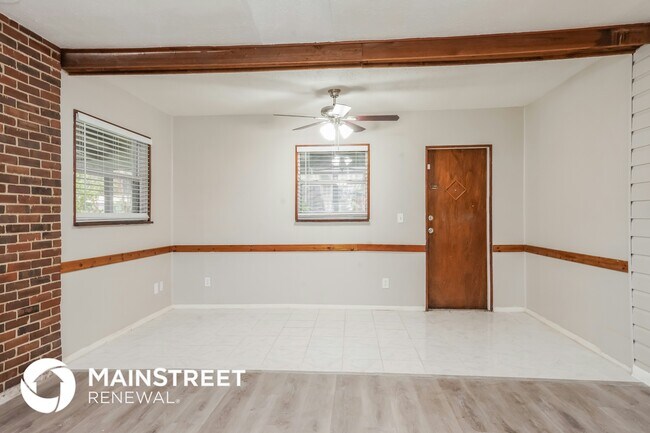 Foto del edificio - 1010 N Lavon Ave