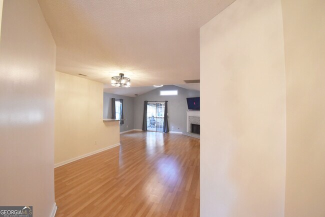 Foto del edificio - 715 S Fairfield Dr