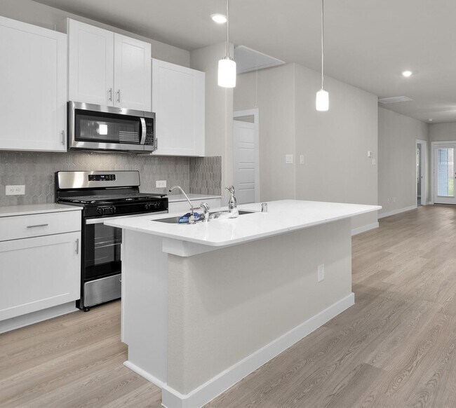 Foto del edificio - 18612 Hillswood Dr