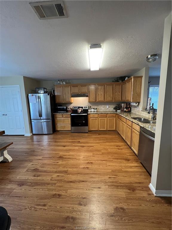 Foto del edificio - 11349 N Dowling Rd