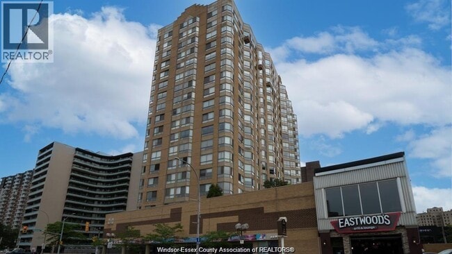 Building Photo - 75 Riverside Dr E