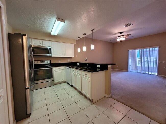 Foto del edificio - 673 Sandy Neck Ln