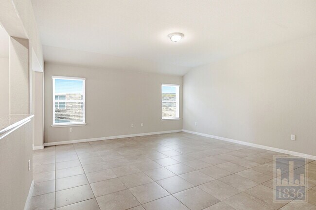 Foto del edificio - 821 Schefer St
