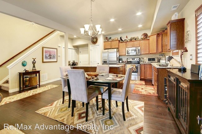 Building Photo - 3 br, 3.5 bath House - 9478 Mosaic Heights