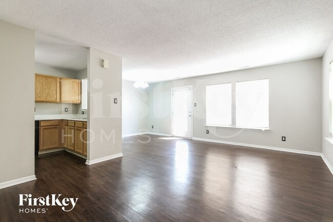 Foto del edificio - 2733 Redland Ln