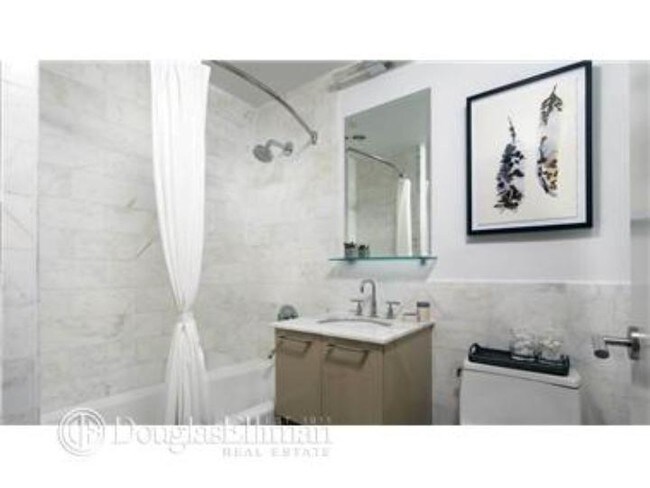 Foto del edificio - 29 Skillman Ave