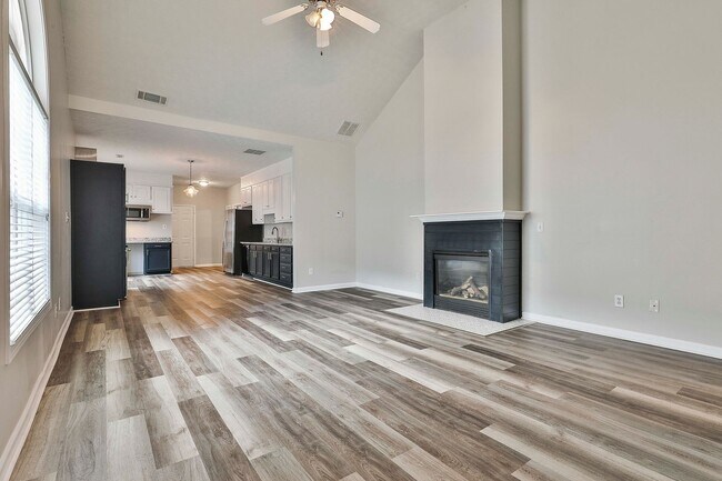 Foto del edificio - Quiet, clean, and updated House in 55+ Com...