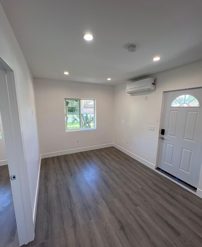 26 Apartments for Rent in CA Westside Rentals