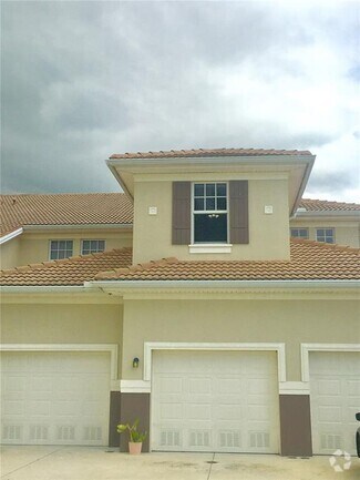 Building Photo - 17084 Acapulco Rd