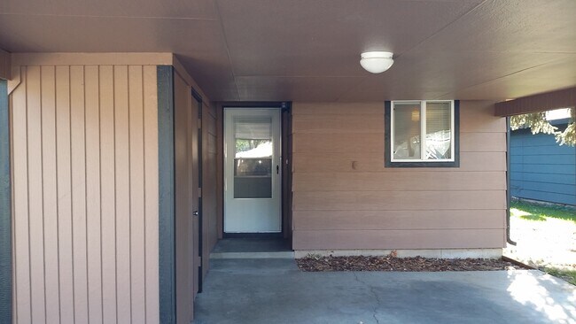 Foto del edificio - Charming 2 Bedroom Home in Downtown Boise - Off Broadway