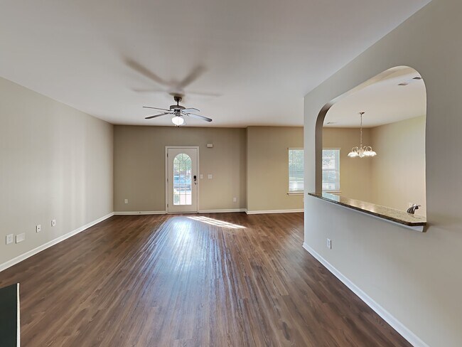 Building Photo - 434 Orchid Ln
