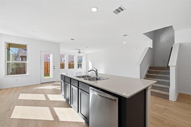 Building Photo - 400 Wrangler Ln