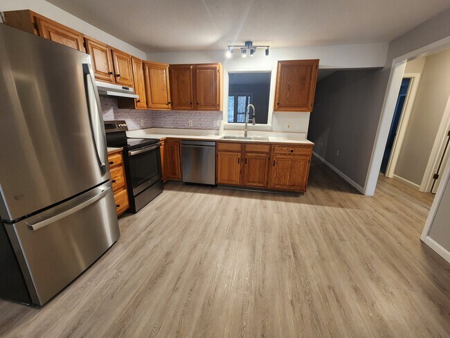 Foto del edificio - 205 Forest Dr