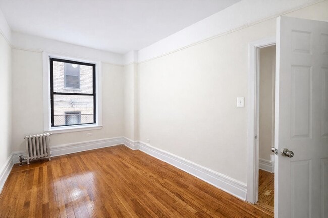 Foto del edificio - 717 W 177th St