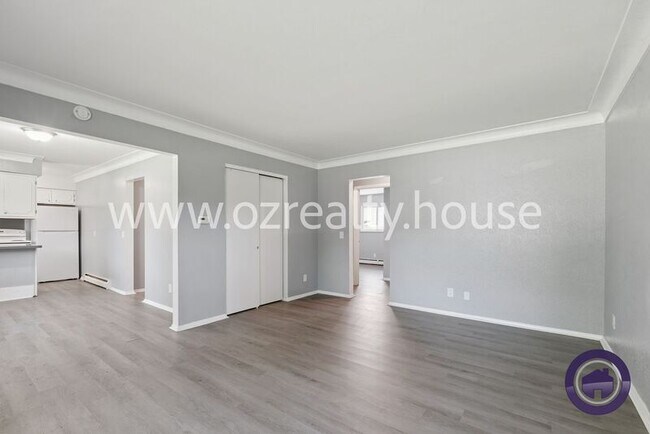 Foto del edificio - 1733 Christian Ave