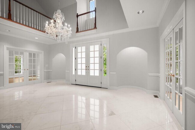 Building Photo - 9809 Hall Rd