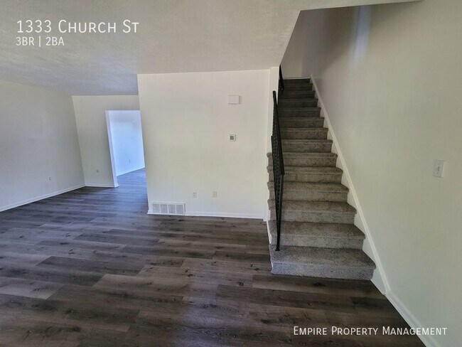 Foto del edificio - 1333 Church St