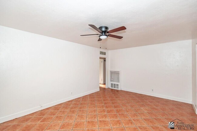 Foto del edificio - 764 W 2nd St