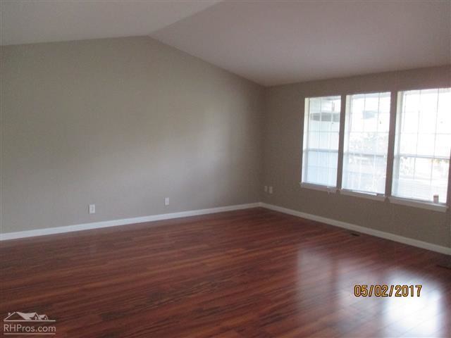 Foto del edificio - 6020 N Highlands Pky