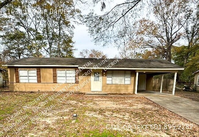 Photo - 1430 Dianne Dr House