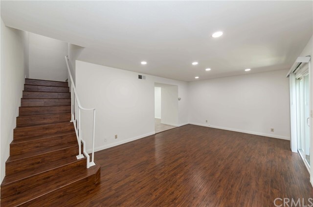 Building Photo - 4880 Argyle Dr