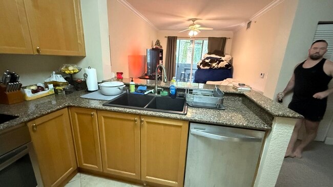 Building Photo - 1690 Renaissance Commons Blvd