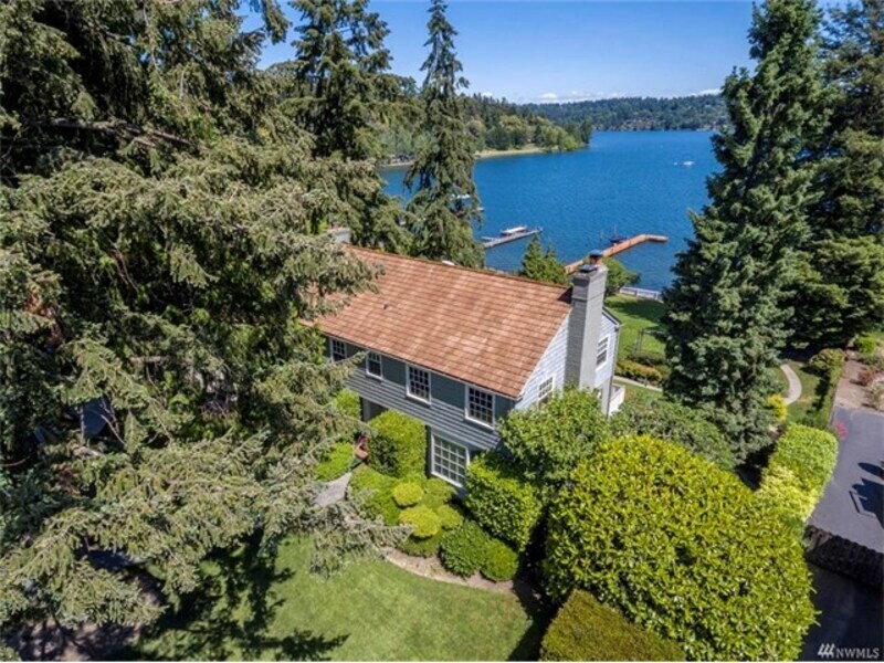 Primary Photo - 6210 Lakeshore Dr S