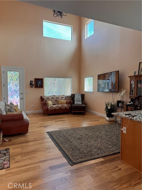 Building Photo - 15567 Douglas St