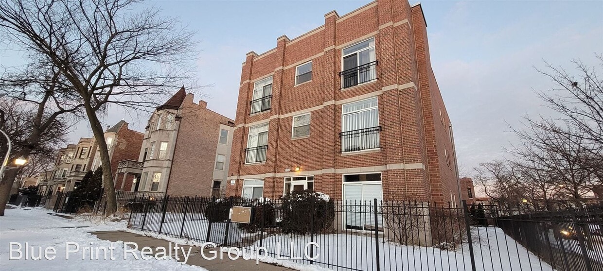 Primary Photo - 3 br, 2 bath House - 6425 S. Maryland unit 1s