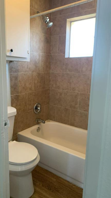 Foto del edificio - 2627 Jones Rd