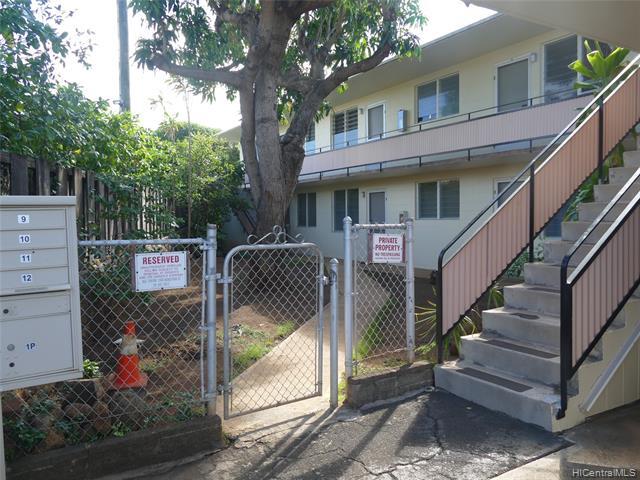 Building Photo - 1720 Algaroba St