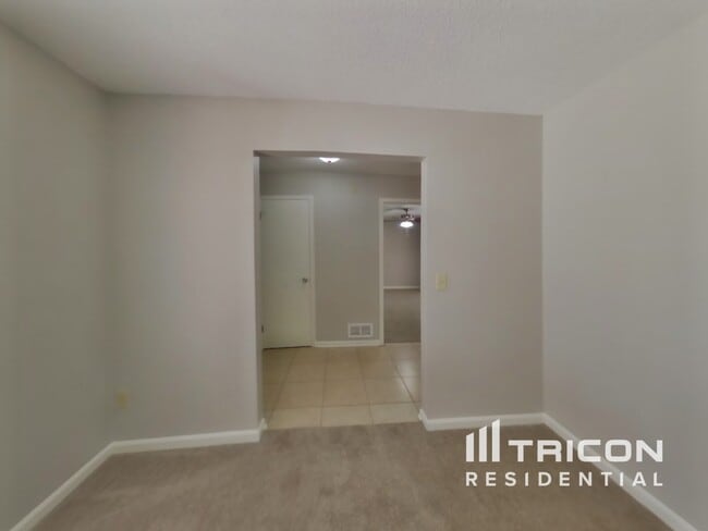 Foto del edificio - 8146 Niska Trail